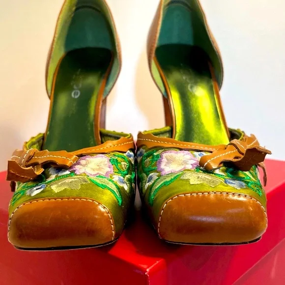 Lime Green Satin Brown Leather Hi Heels 5”  Lilac Floral Embroidery Sq.Toe 7 1/2 - Picture 12 of 14